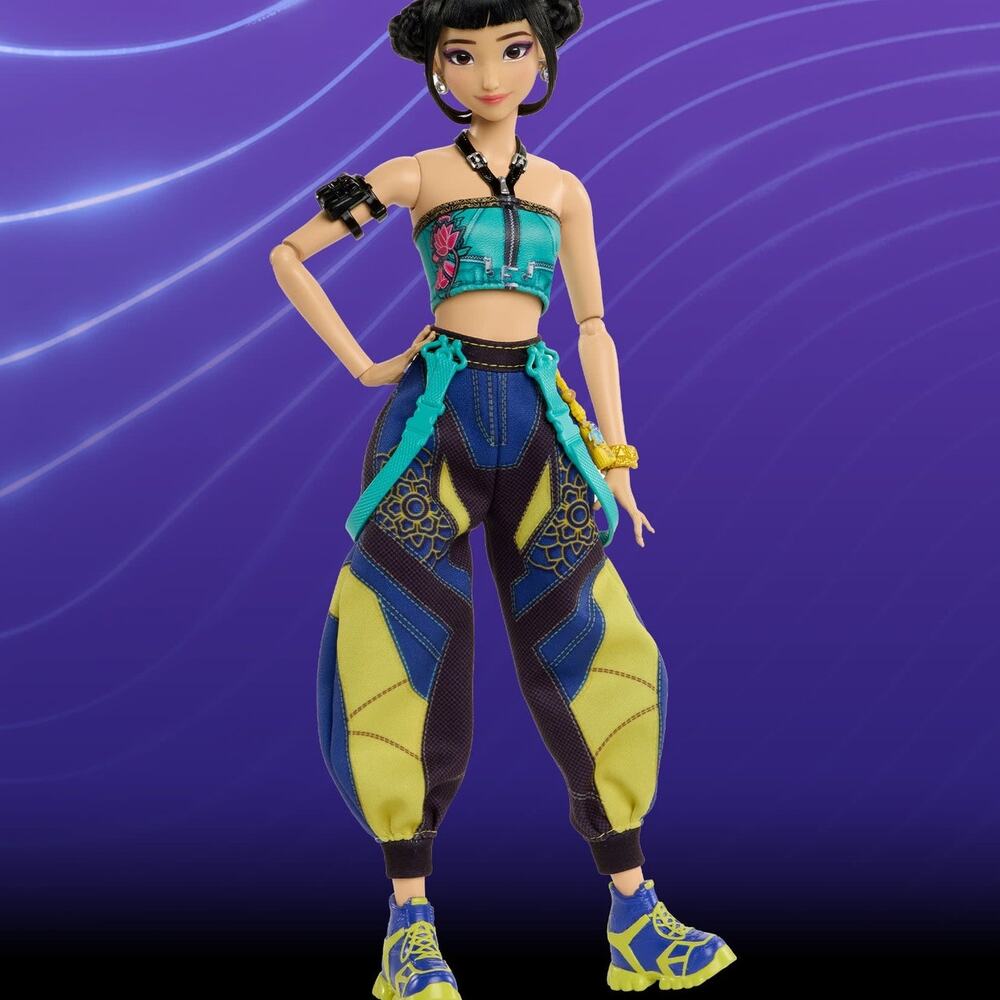 KPop Demon Hunters Zoey Fashion Doll Mattel Creations Netflix NRFB